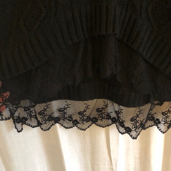 Black Sweater with Lace - Picture 2 of 2